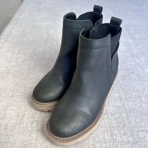 Dolce Vita Black Ankle Boots with Tan Accents